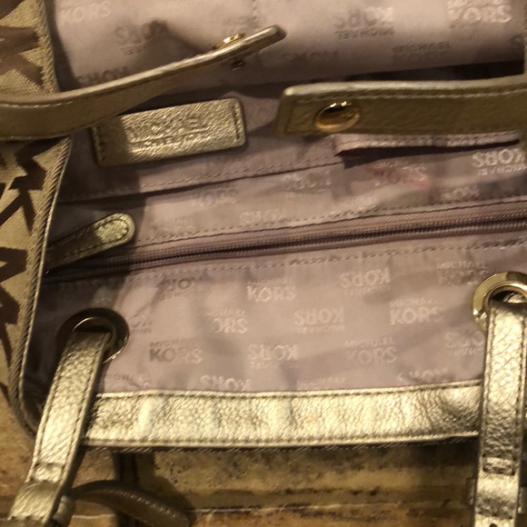 Michael Kors bag - Picture 2 of 2